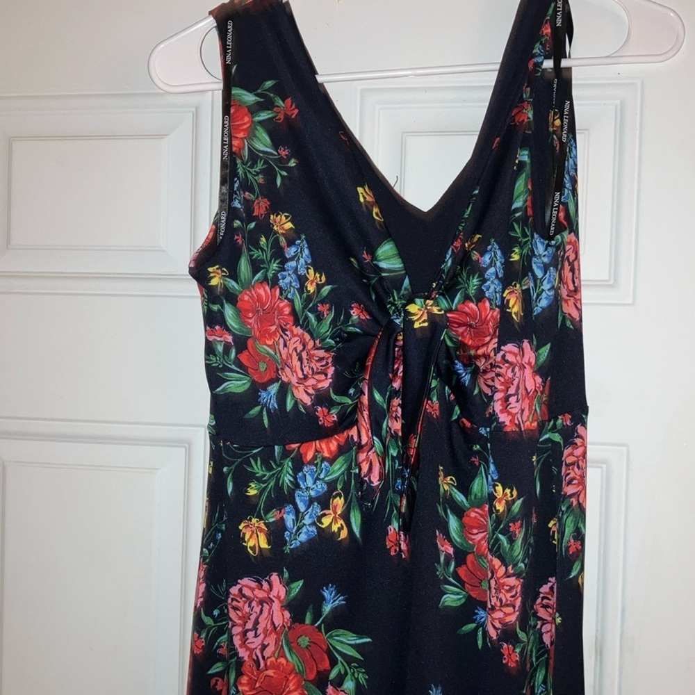 Nina Leonard dress size L